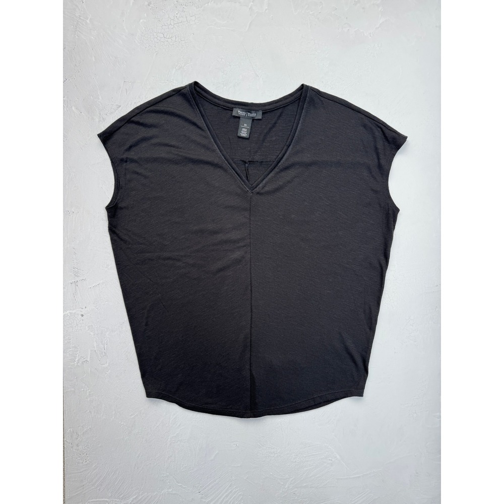 White House Black Market V Neck Tee Sz XS Black Slub Cap Sleeve Relaxed Capsule